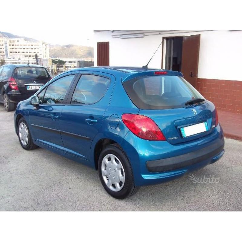 Peugeot 207 1.4 HDI