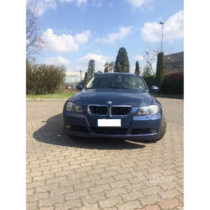 BMW Serie 3 (E90/E91) - 2006