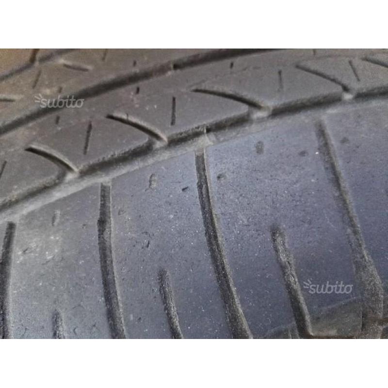 Pneumatici usati Bridgestone 175/65 R15 84T