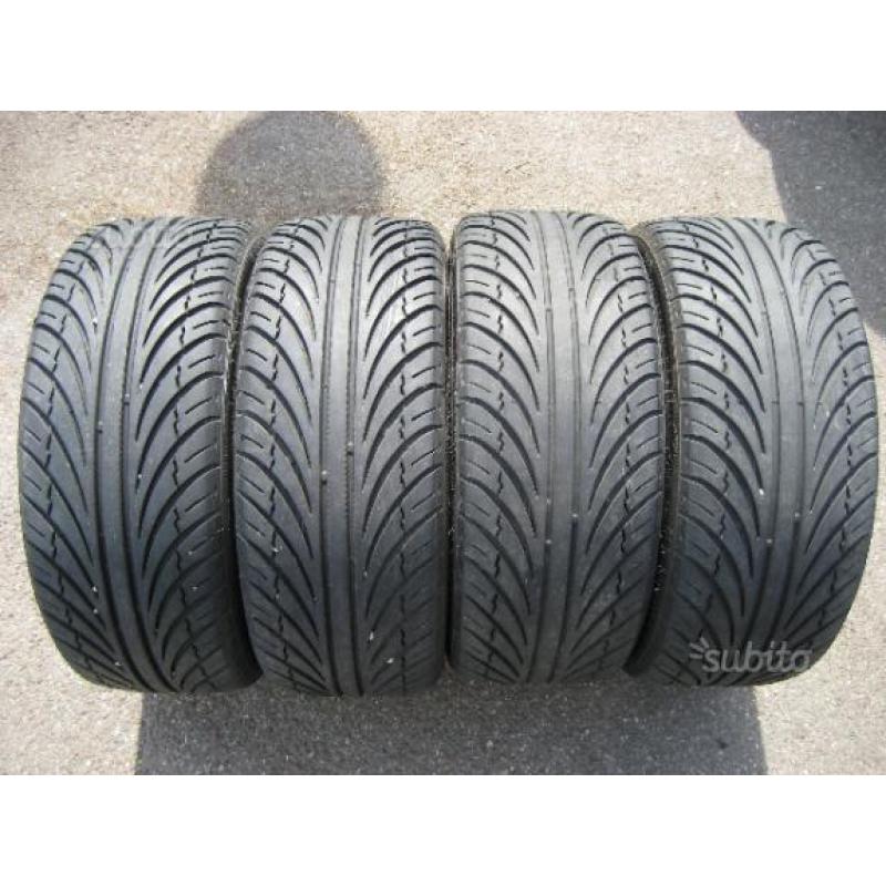 Gomme 225 40 18