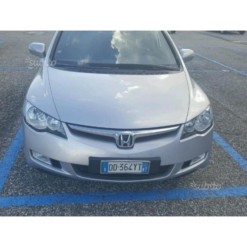 Honda civic 1.3 ibrida incidata