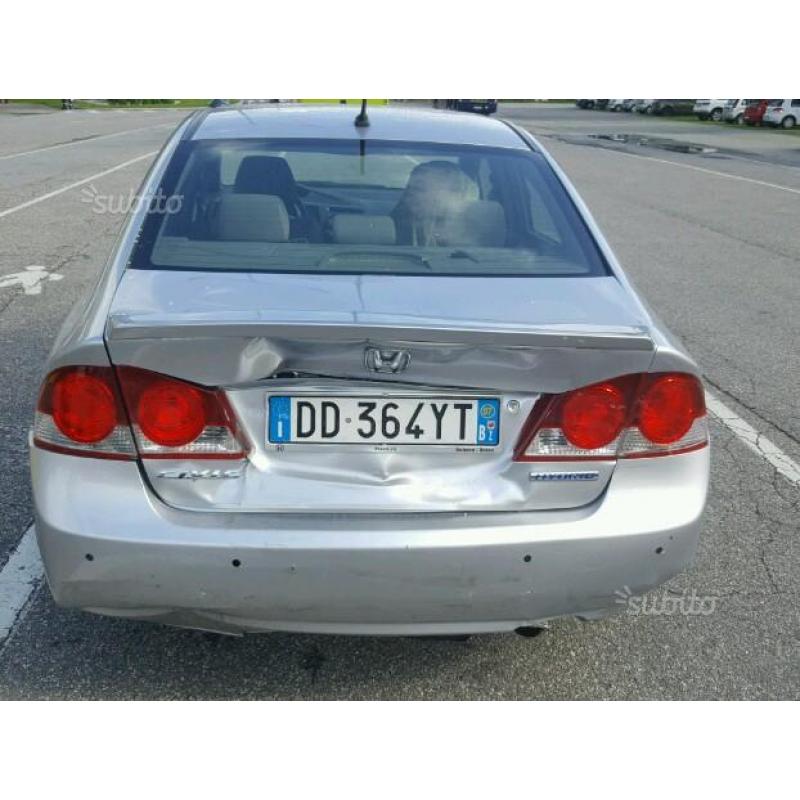 Honda civic 1.3 ibrida incidata