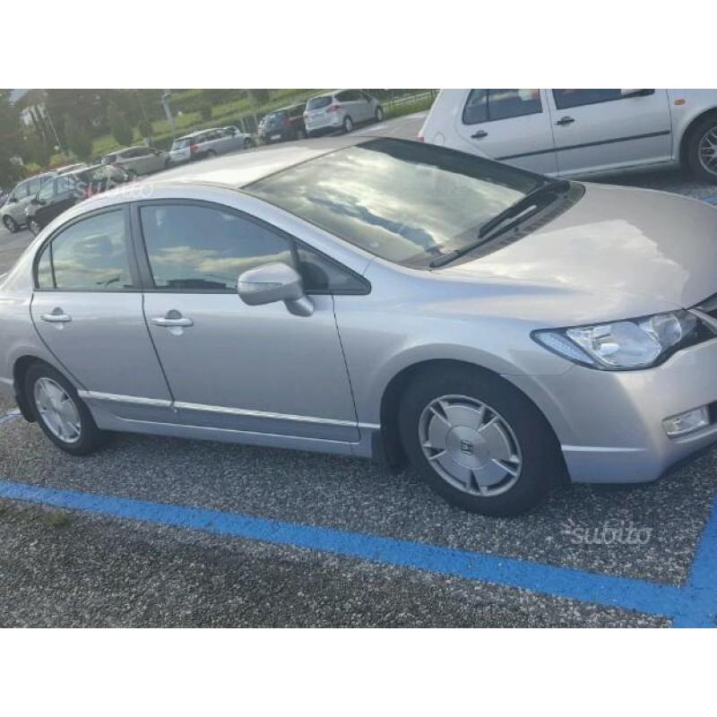 Honda civic 1.3 ibrida incidata