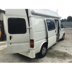 Ford transit camperizzato