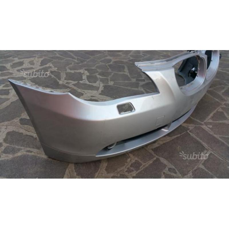 Paraurti posteriore BMW 530d E60