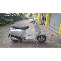 Piaggio Vespa 125 LX - 2006