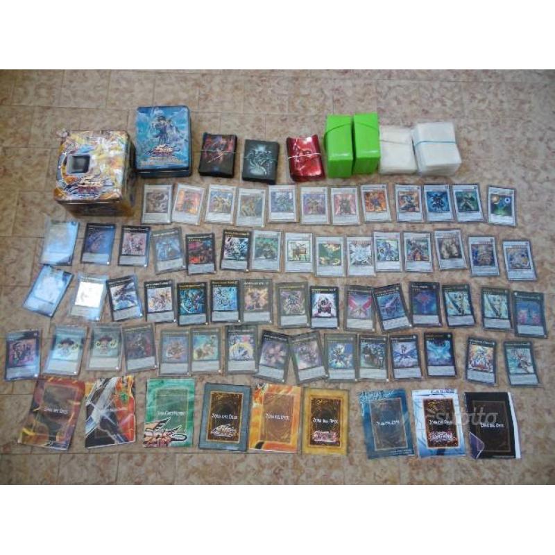 Più di 1300 carte di Yu-Gi-Oh