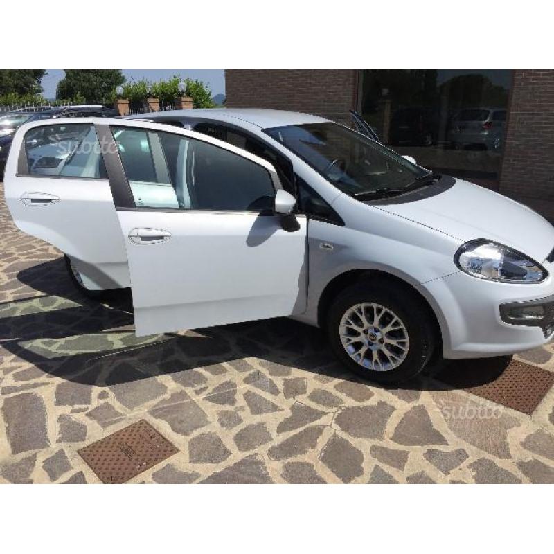 FIAT Grande Punto - 2011