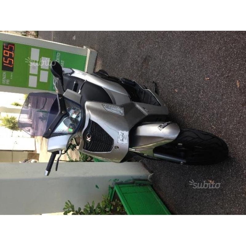 Kymco People 50 - 2008