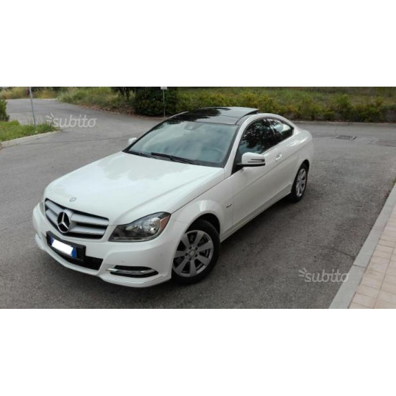 Mercedes-Benz classe c coupé cdi - 2011