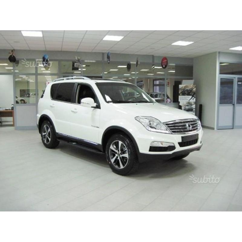 New Rexton 2.2 XDI 4x4 Automatic TOP