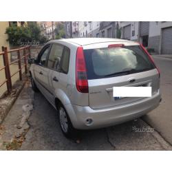 Ford Fiesta 1.4 16 V 2002 come nuova