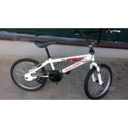 Bici bmx ruote 20 marca releigh scatto