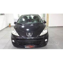 Peugeot 207 1.4 gpl di serie brc km87000 06/10