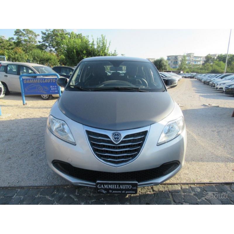 LANCIA Ypsilon 1.2 69 CV 5 porte GPL Ecochic Sil