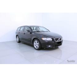 VOLVO V50 D2 POLAR PLUS