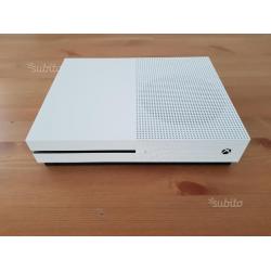 XBOX ONE S 500gb nuovissima ancora in garanzia