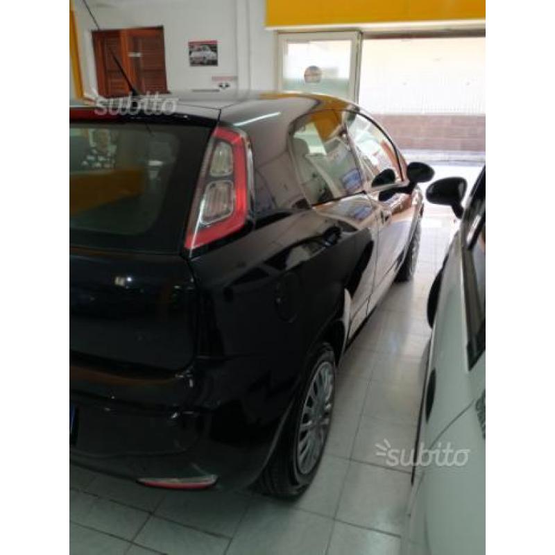 Fiat punto evo multijet provenienza nord unicoprop