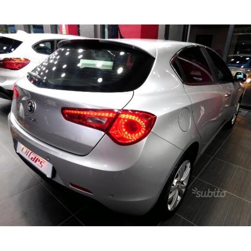 Alfa Giulietta 1.4 Turbo MultiAir 170cv Distinctiv