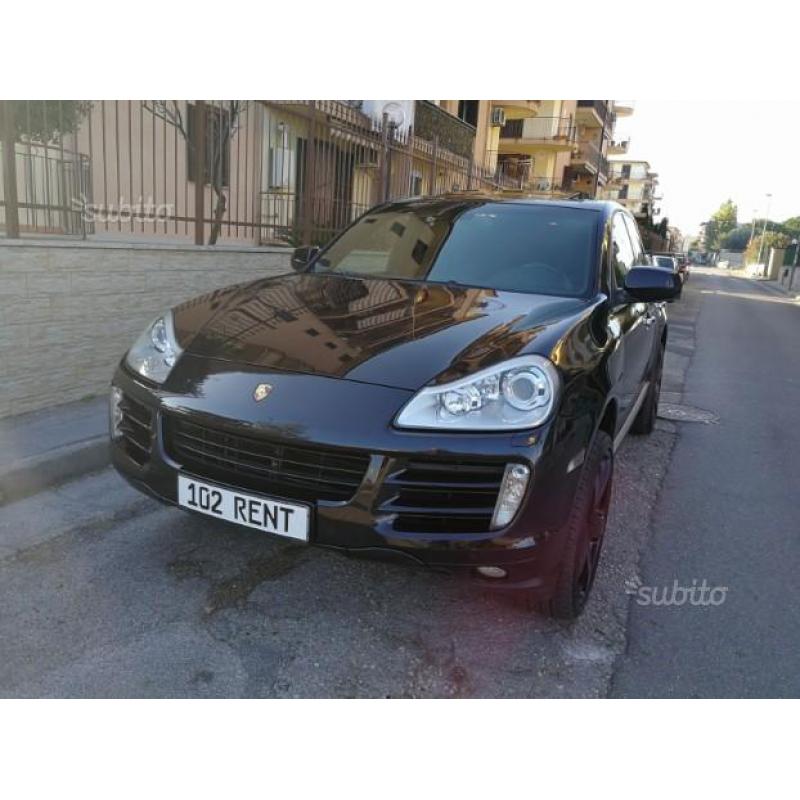 Porshe cayenne 2010