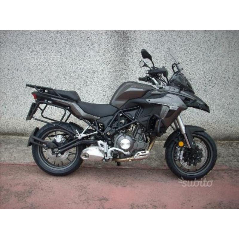 Benelli TRK 502