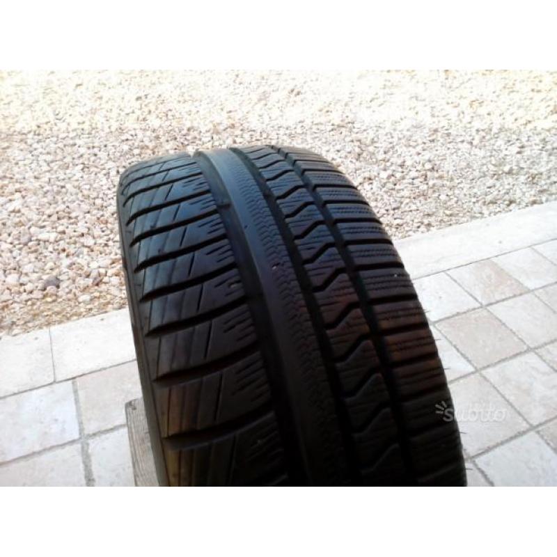 Gomme vredestein 215 45 17