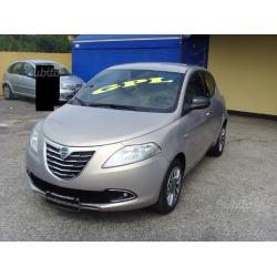 Lancia Ypsilon 1.2 69cv ECOCHIC GPL PLATINUM 5P