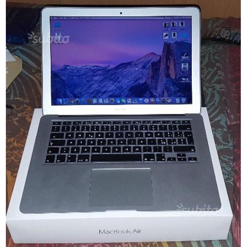 Apple MacBook Air 13" 1 anno di vita solo internet