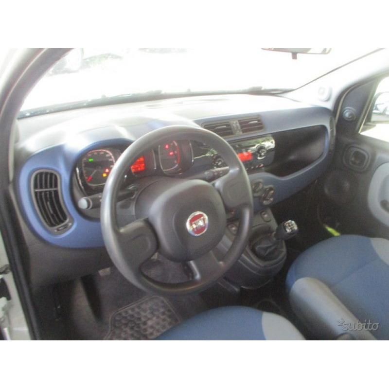 FIAT Panda 1.3 Mjt 16v 75cv S&S Lounge 5 ...