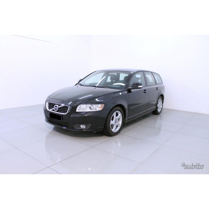 VOLVO V50 D2 POLAR PLUS